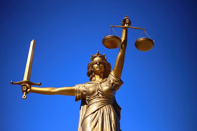 BBT Law Firm: Membangun Kepercayaan di Era Digital